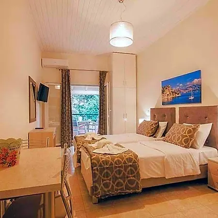 Hotel Bella De Lux Apts Liapades