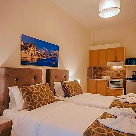 Hotel Bella De Lux Apts 4*