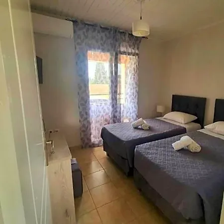 Hotel Bella De Lux Apts 4*